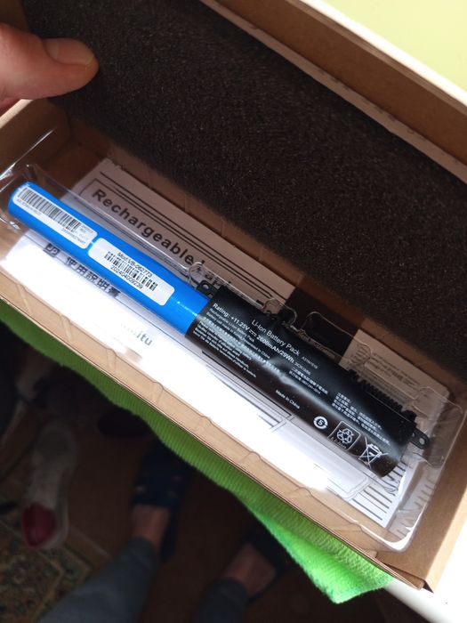 Продам новую батарею на Ноут. Цена 500 гривен.