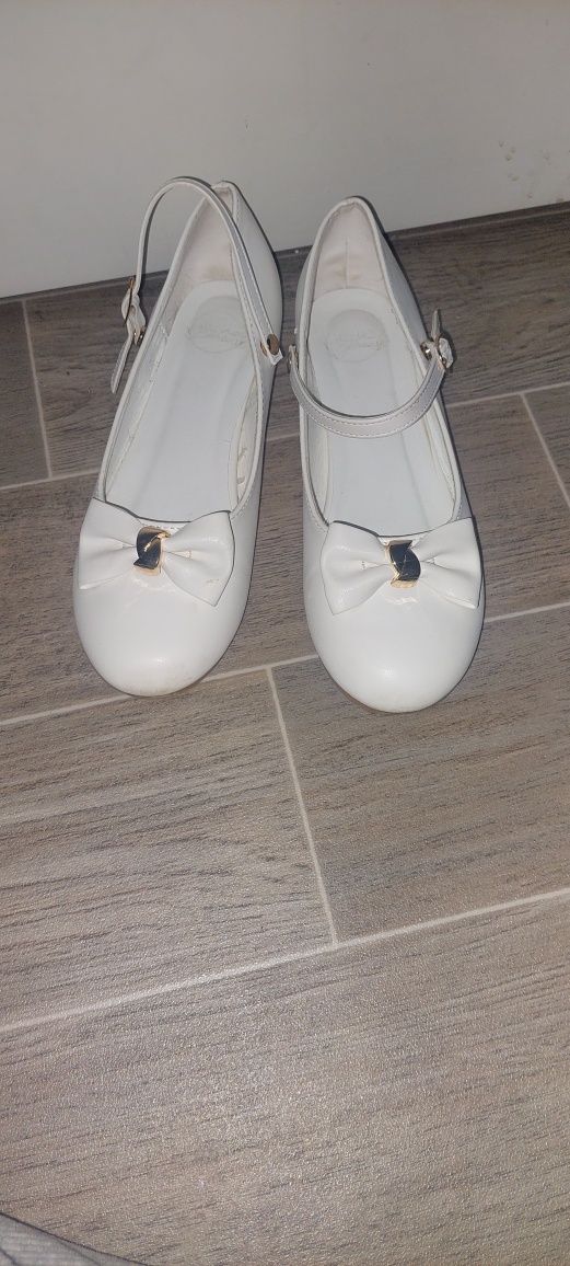 Buty na komunie lub inna okazję 37 i 38