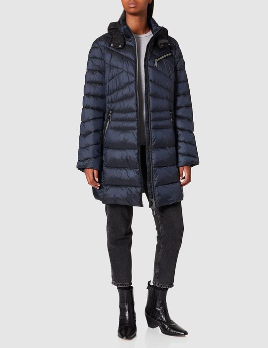 Подовжене стьобане пальто-пуховик Gil Bret