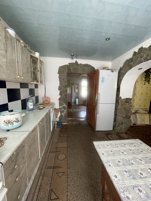 Продаж житлового будинку з землею в с. Потіївка