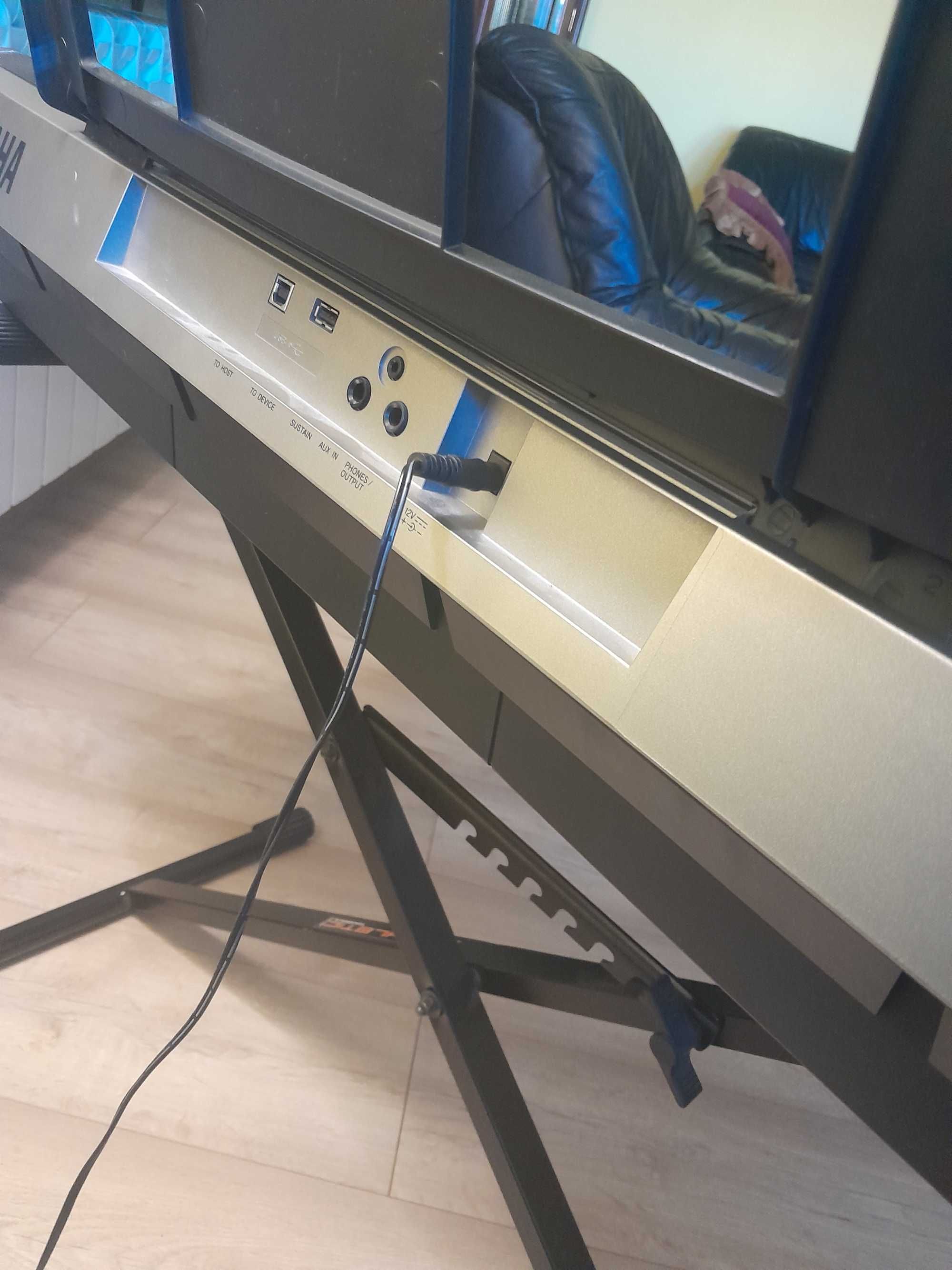 Yamaha PSR E 443(keyboard, klawiatura dynamiczna)