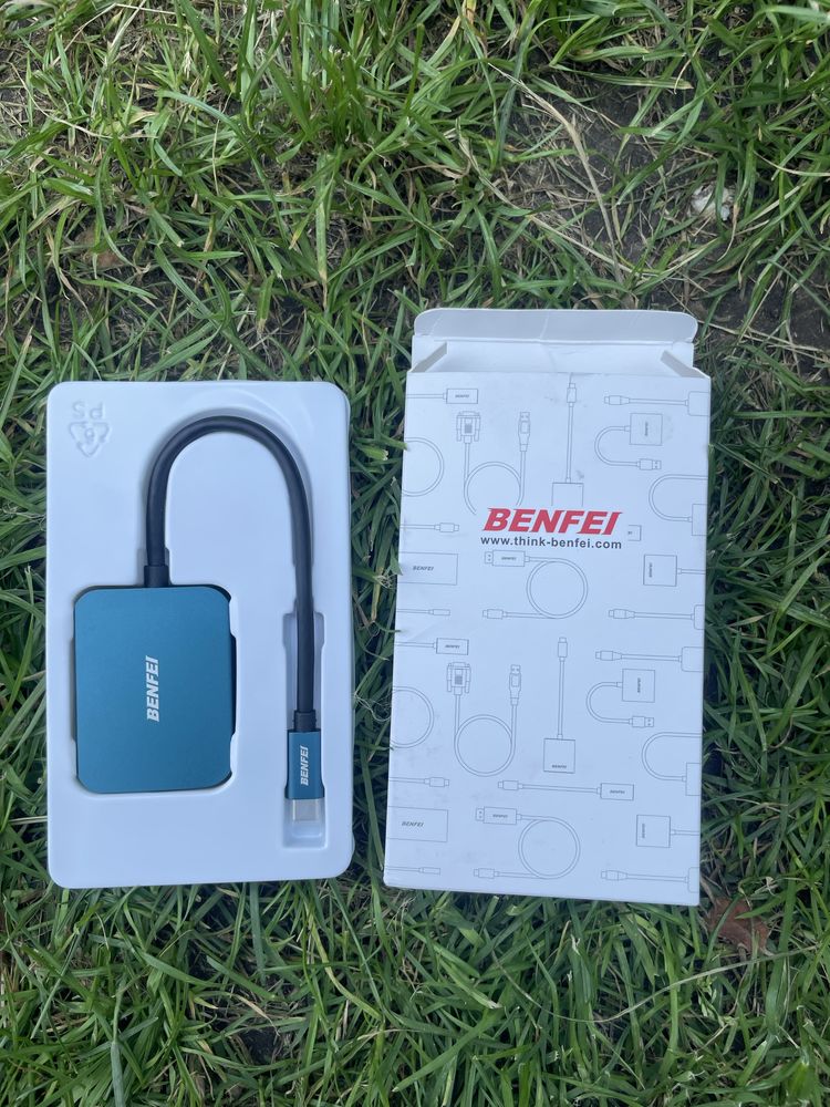 BENFEI USB-C HUB 4-в-1  HDMI, VGA, USB, зарядка