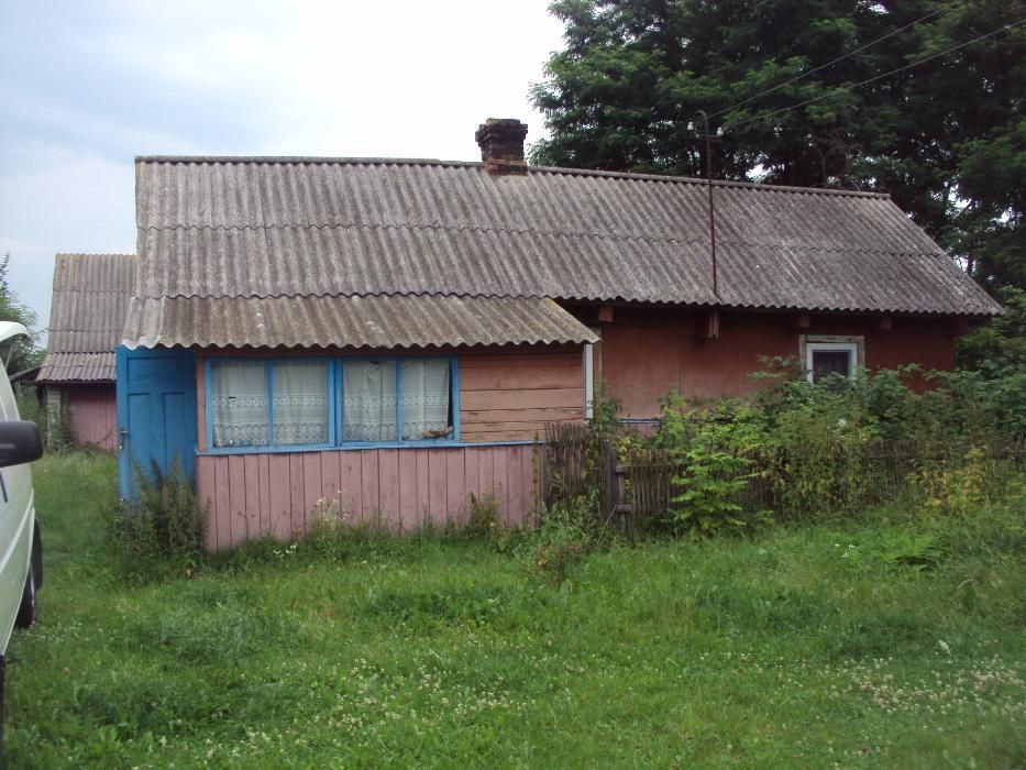 Будинок-Дача +авто в селі Миляно, поміняю на житло в місті.