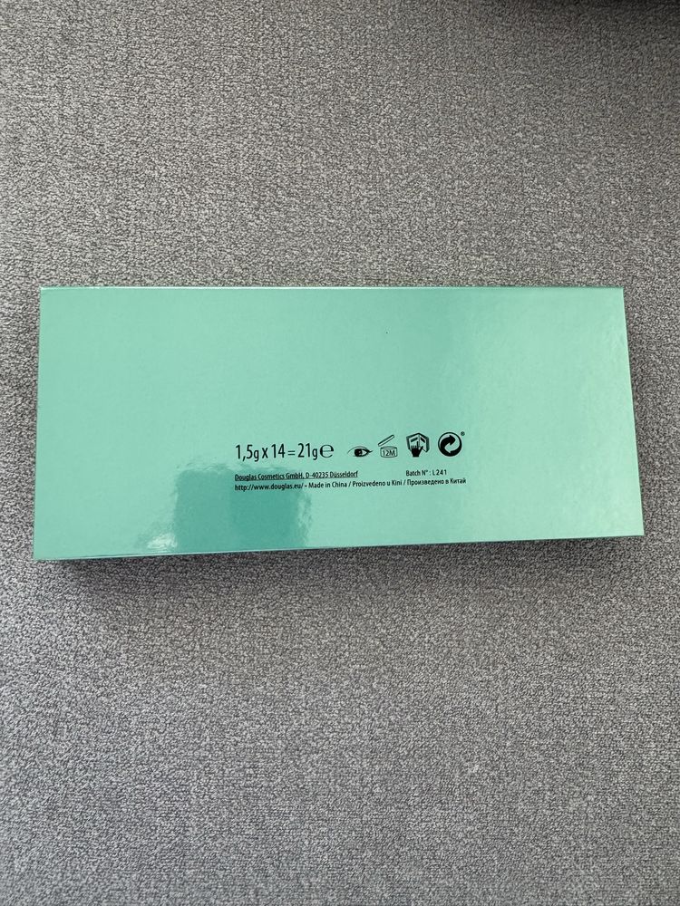 Paleta cieni Douglas