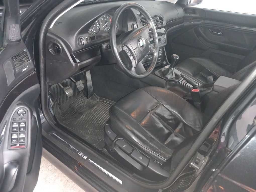 Vendo BMW E39-2001