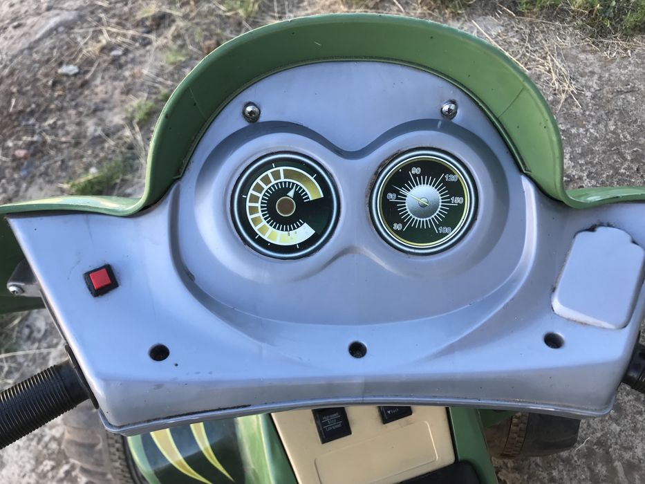 Квадроцикл єлектро дітячий