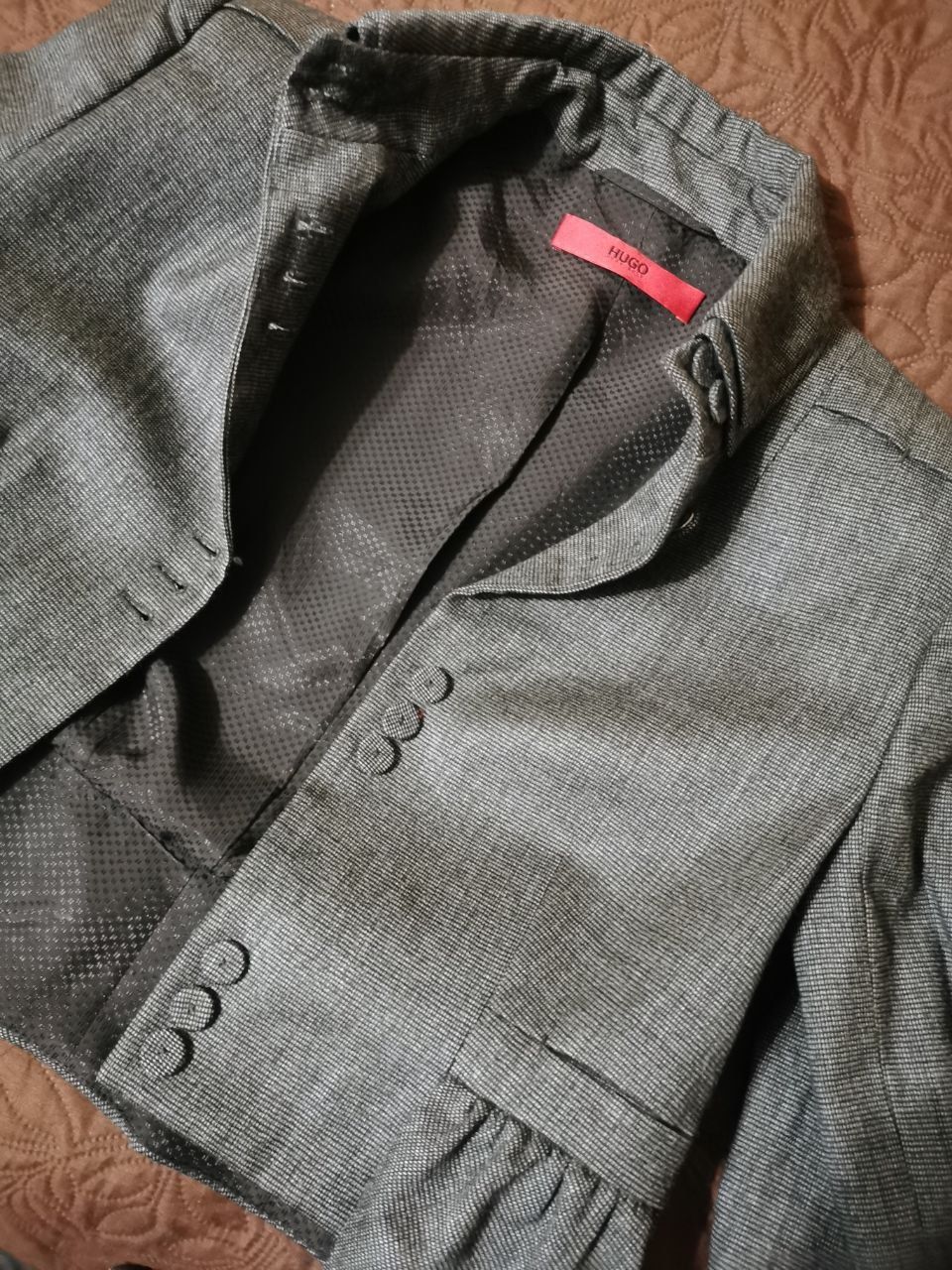HUGO BOSS фирменный жакет пиджак блейзер укороченный
