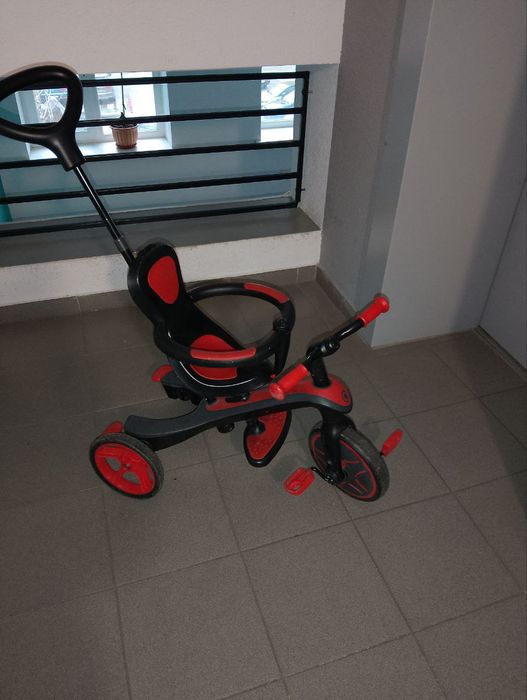 Дитячий велосипед з батьківською ручкою