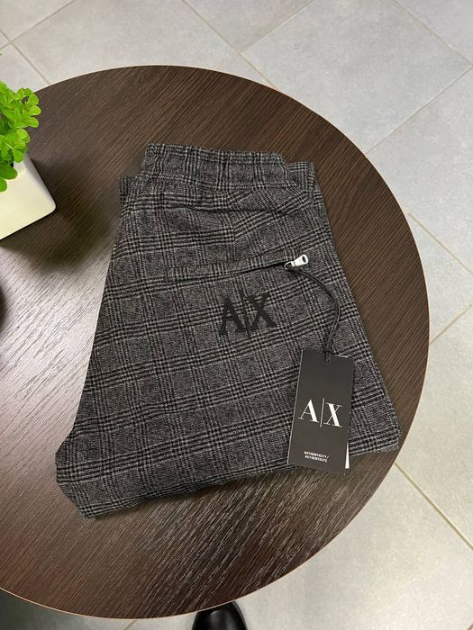 Брюки зауженные Армани  теплі 30 розмір