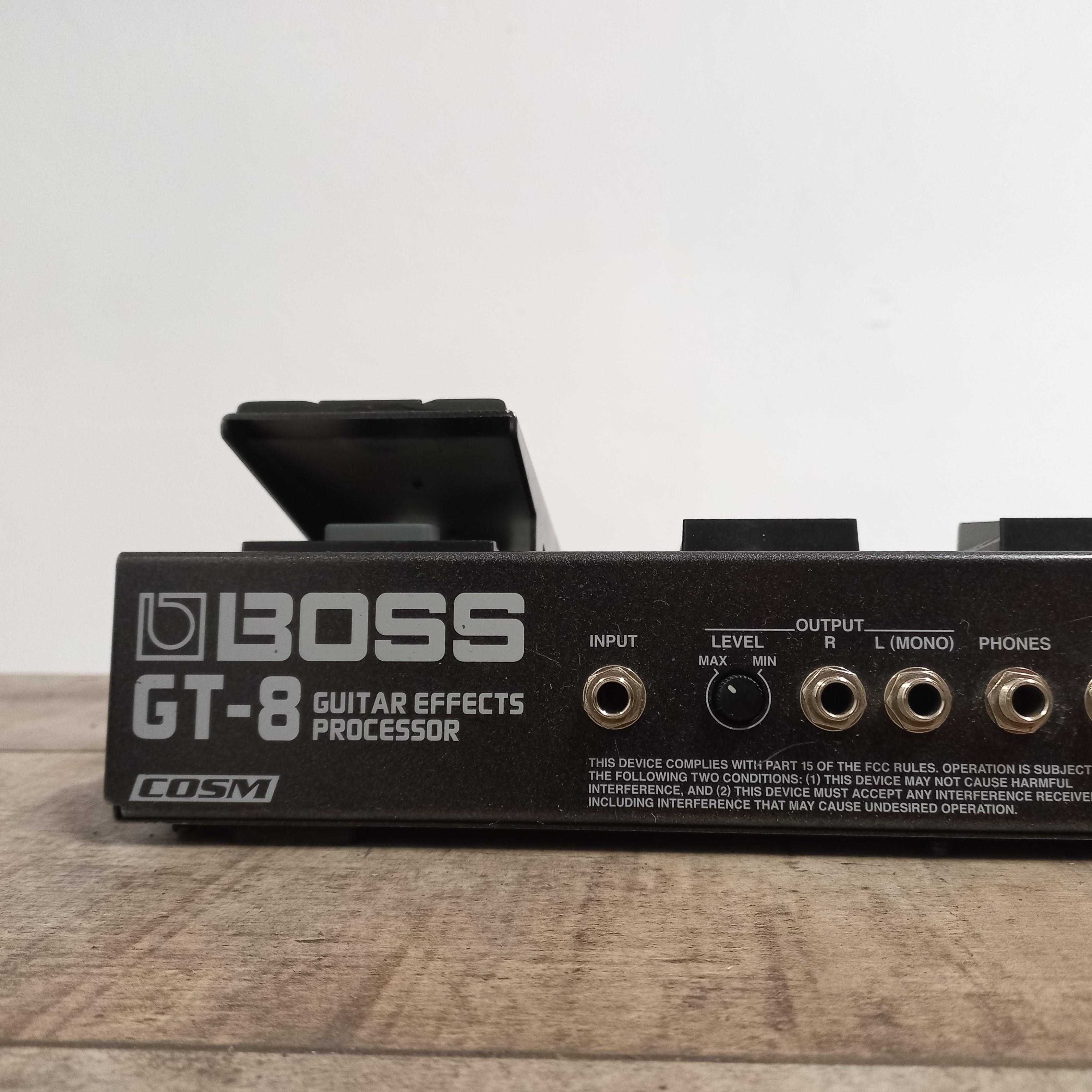 Boss GT-8 multiefekt procesor gitarowy