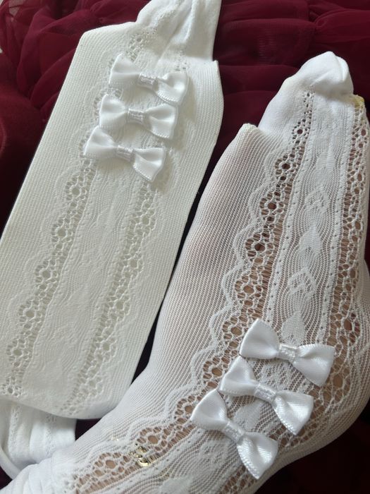 Rajstopy białe ażurowe kokardki 92/98