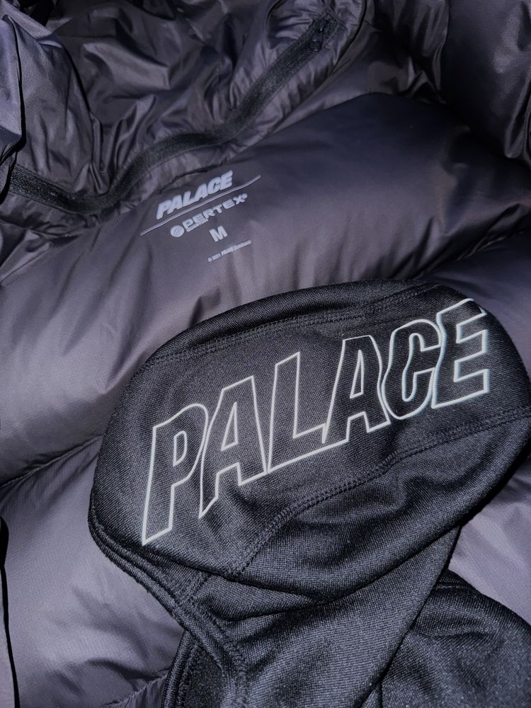 Куртка Palace Pertex Balaclava Puffa чорна