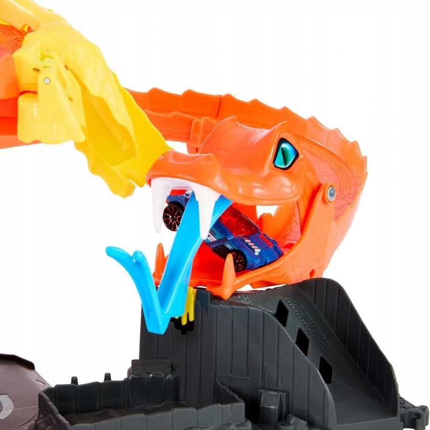 трек Хот Вилс Атака кобры Hot Wheels HTN81