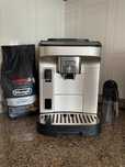 Máquina Café DeLonghi Magnifica EVO C/Garantia