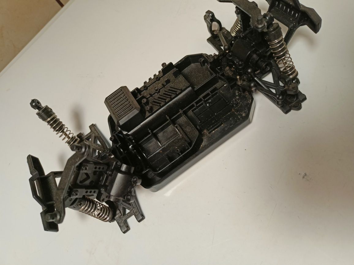 Podwozie niekompletne eachine ec08