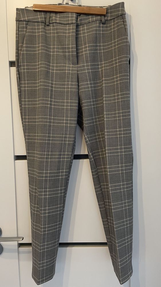 Eleganckie spodnie w kratę H&M 38