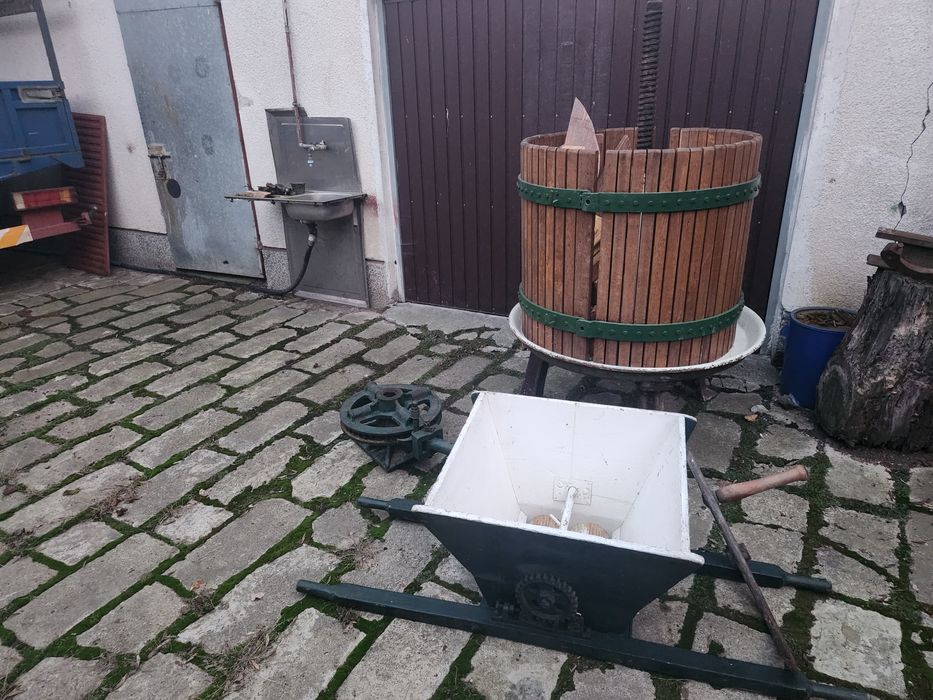 Przemysłowa wyciskarką do owoców 100kg