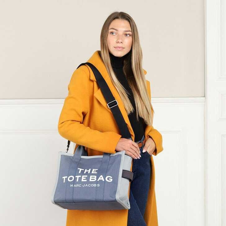 Сумка шоппер Marc Jacobs The Traveller Tote Bag