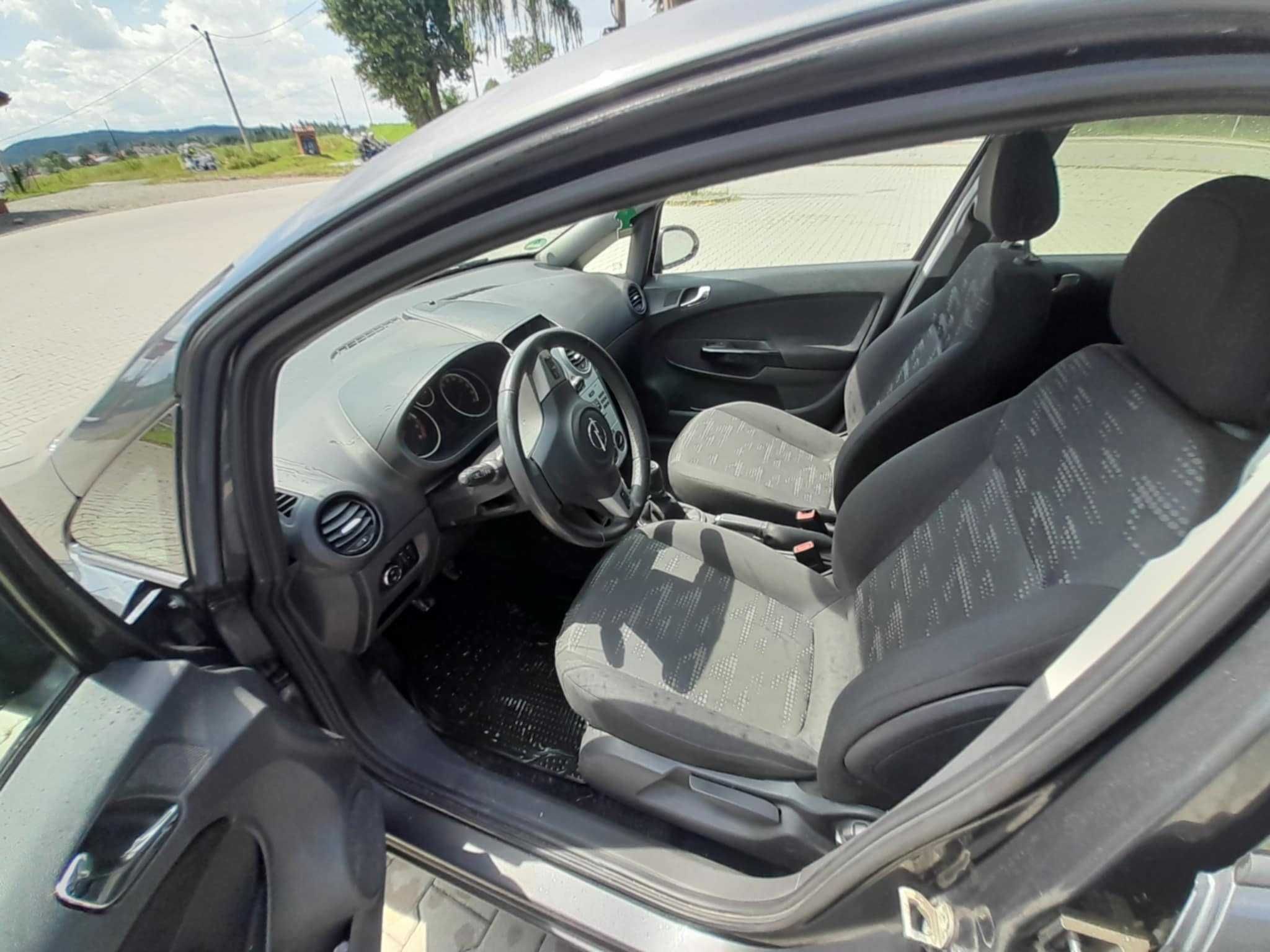 Sprzedam Samochód Opel Corsa 1.4 Benzyna