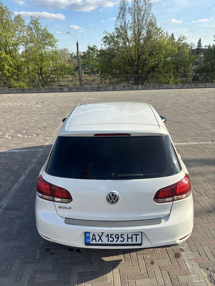 Volkswagen Golf 6 2.5 газ бензин хорошая комплектация