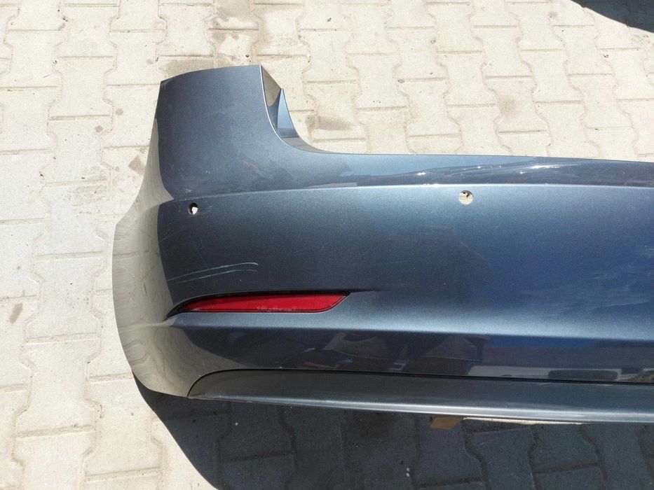 Tesla Model 3 бампер задній рест дорест