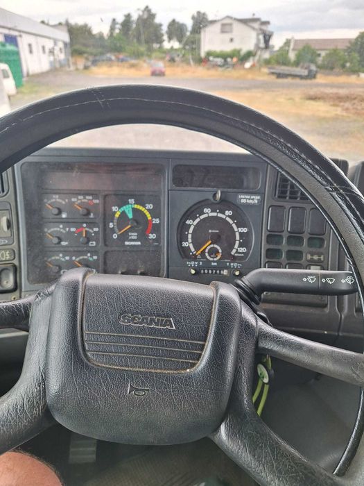 SCANIA 94G BASCULANTE