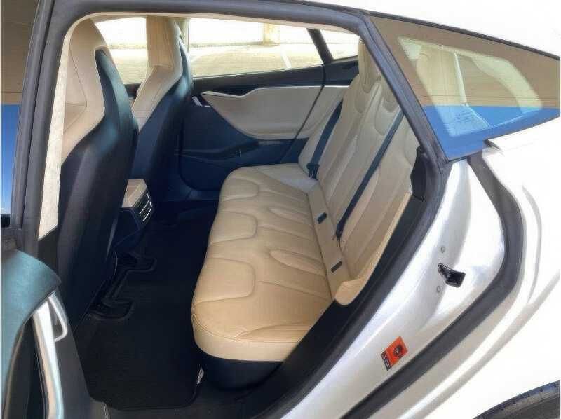 2015 Tesla Model S
