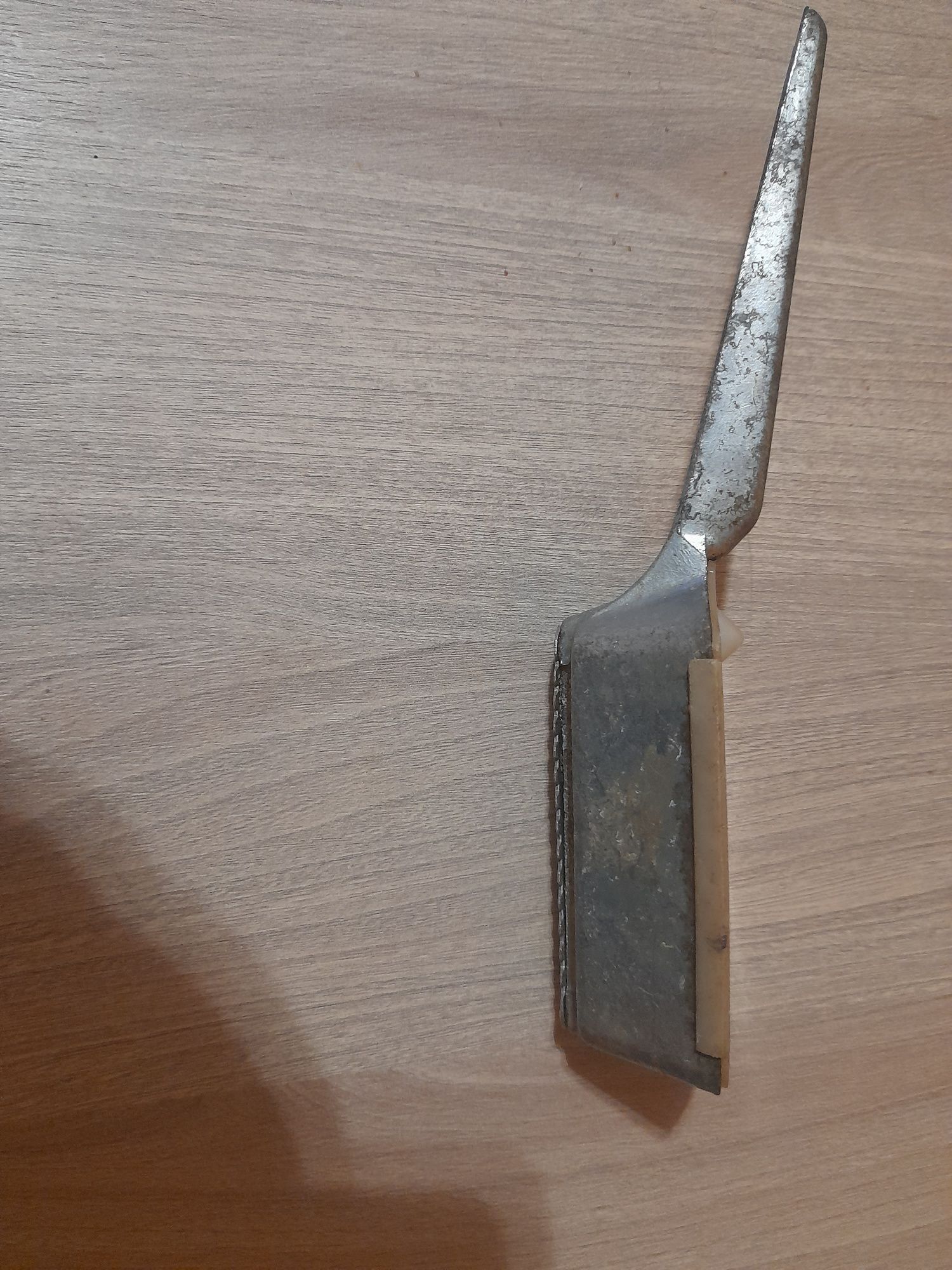 Stara skrobaczka do ryb ZSRR z PRL