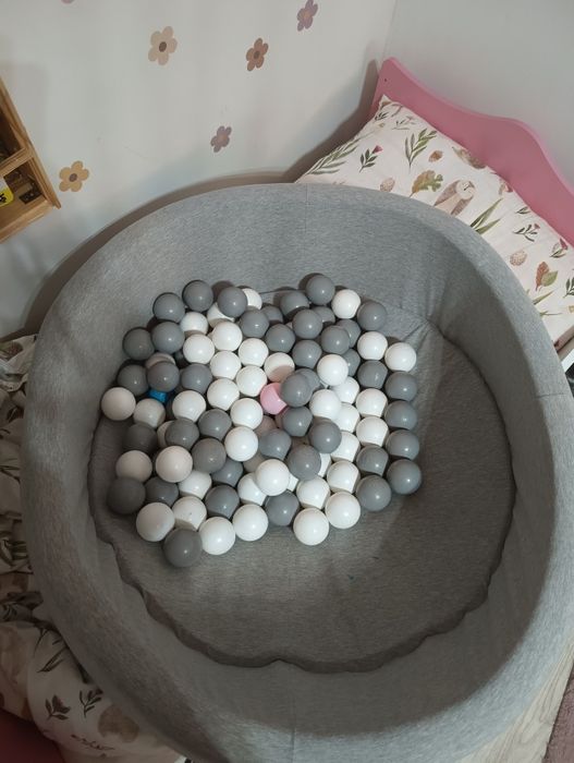 Basen z kulkami dziecięcy piankowy szaro biały różowy