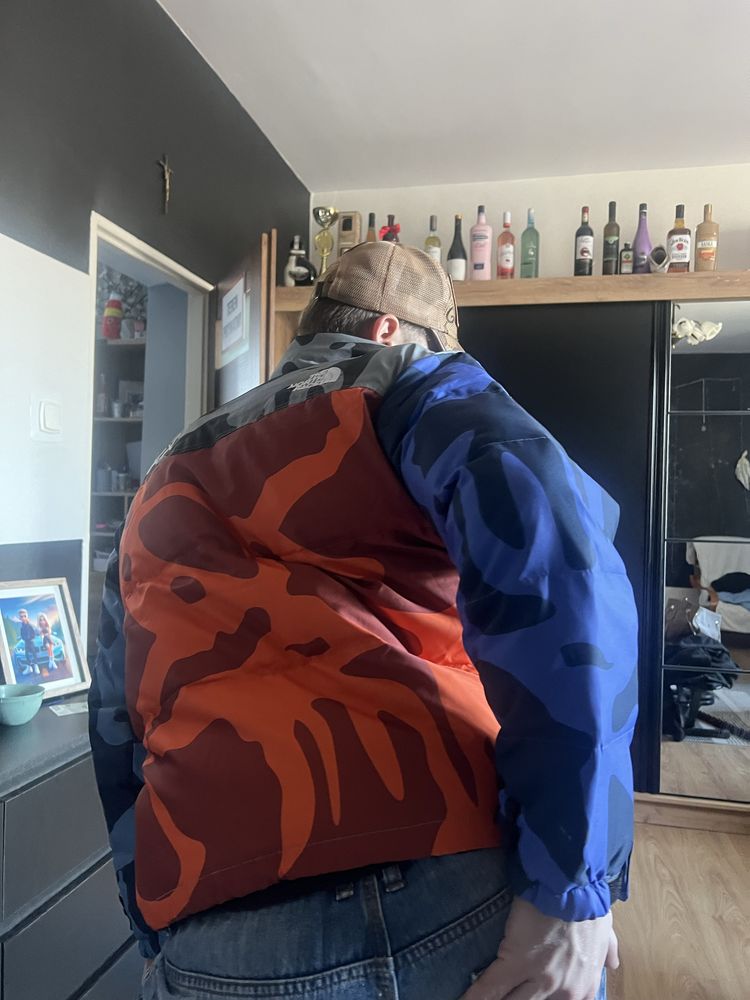 Kurtka The north Face xx Kaws rozmiar L