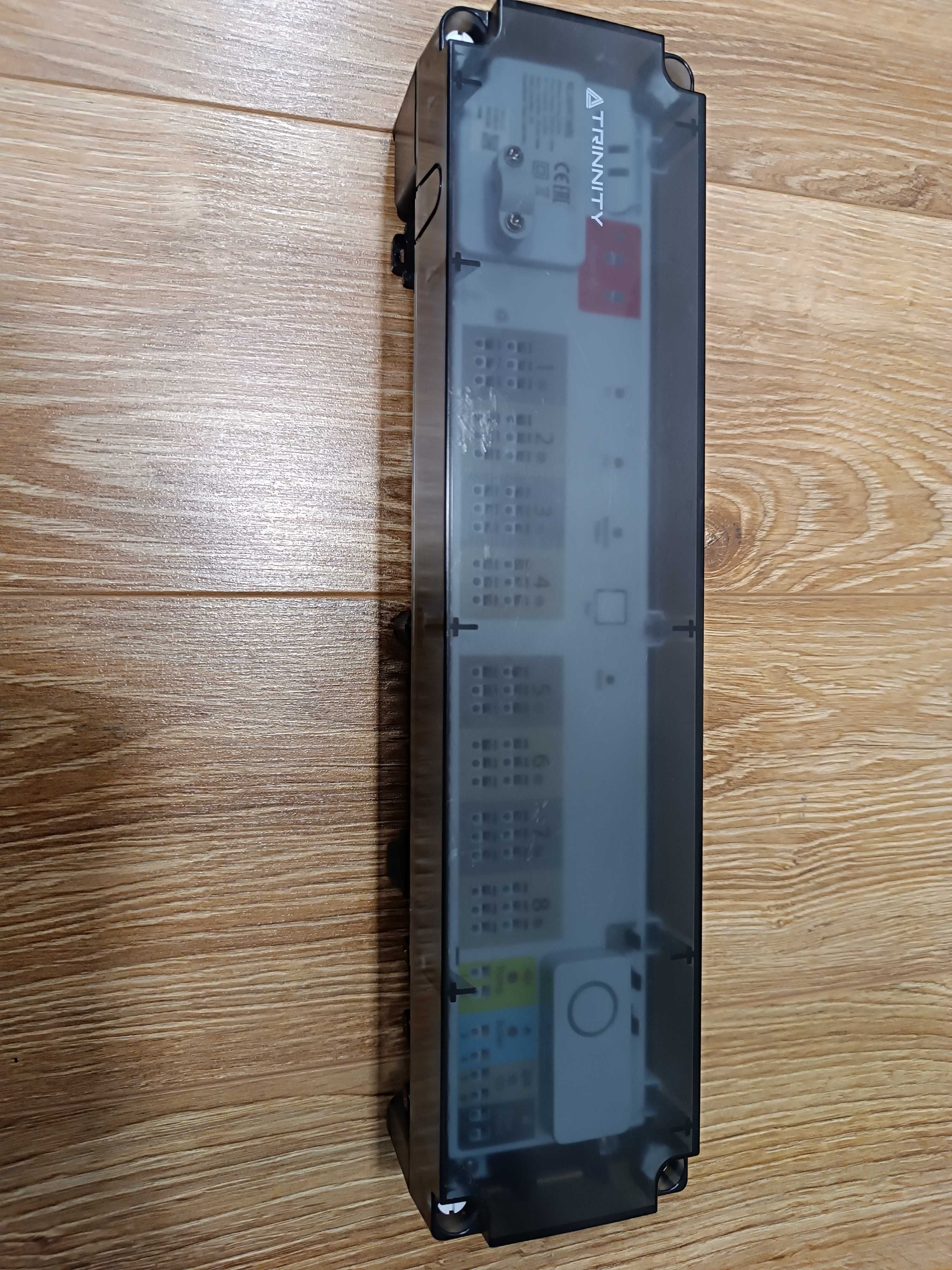 SALUS / TRINNITY listwa bezprzewodowa KL08RF + Zigbee iT600RF