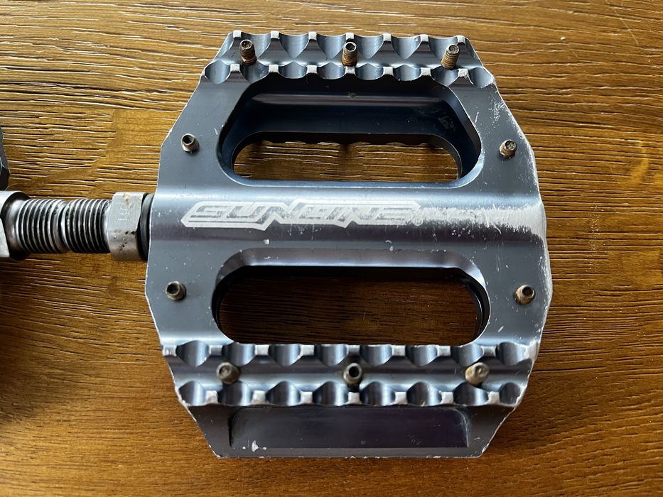 Pedały platformowe Sunline