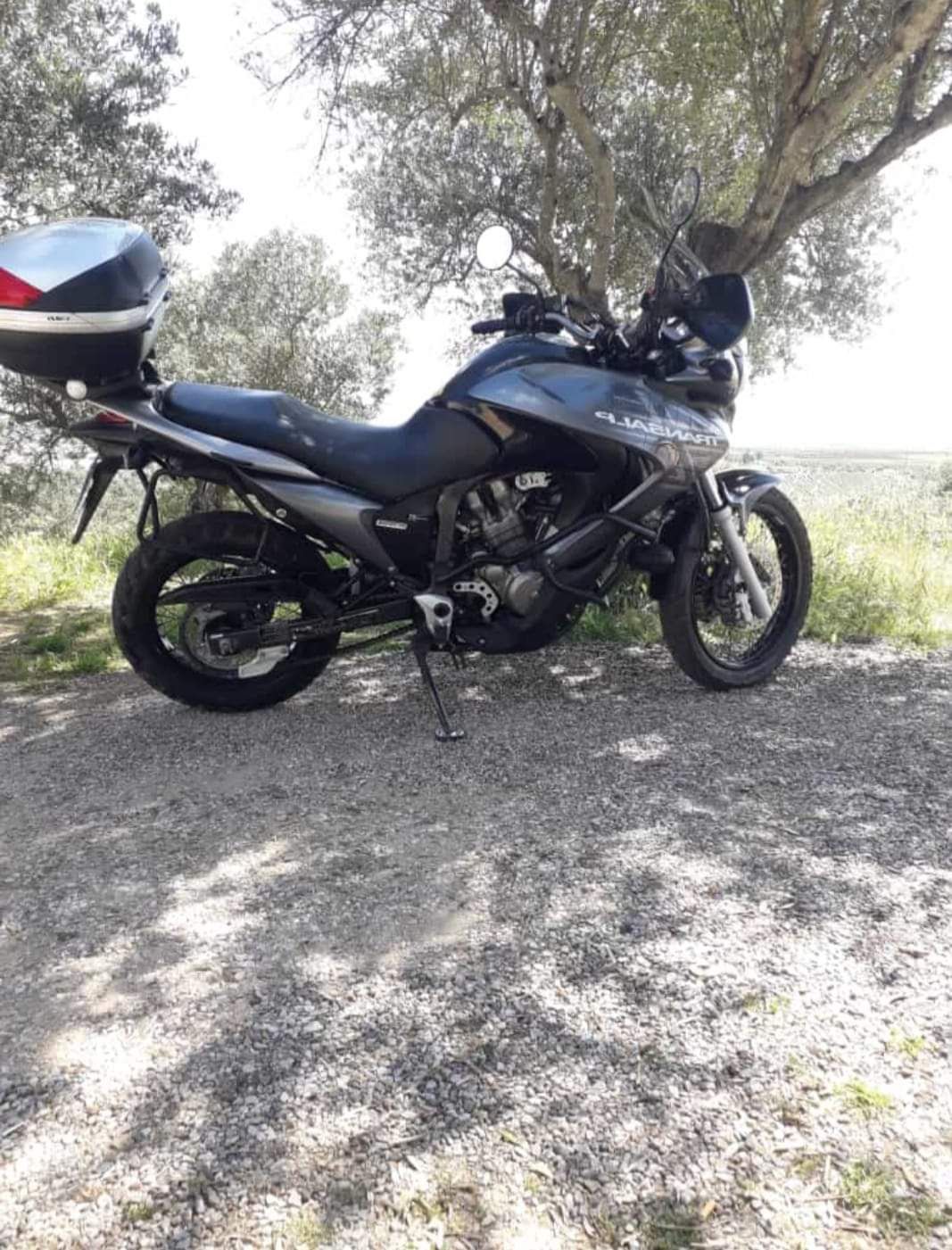 Honda Transalp 700