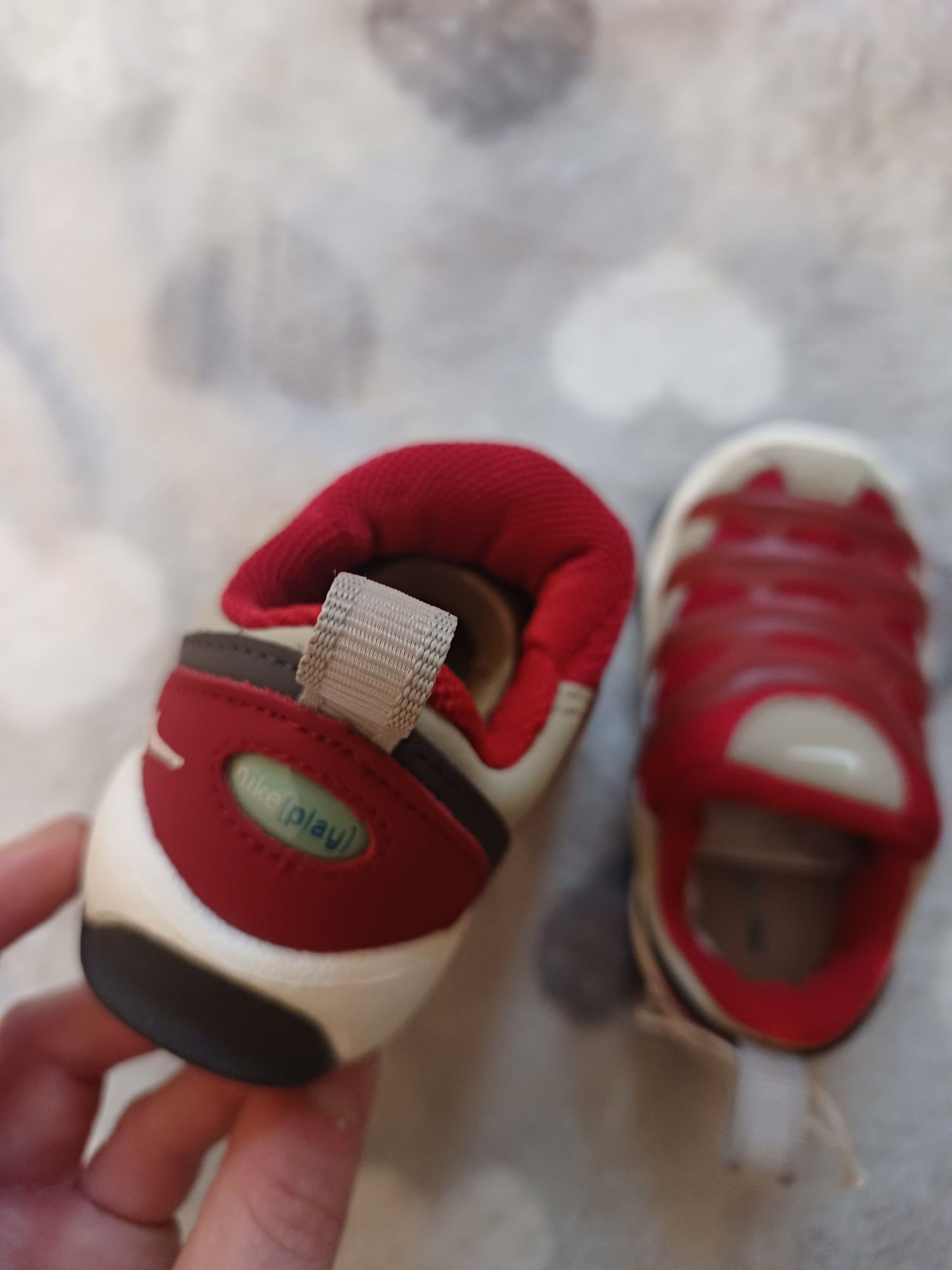 Nowe Buty adidasy nike eu 19.5 wkładka 10 cm nike play