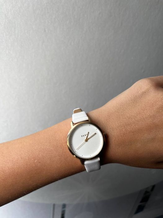 Новий годинник DKNY жіночий