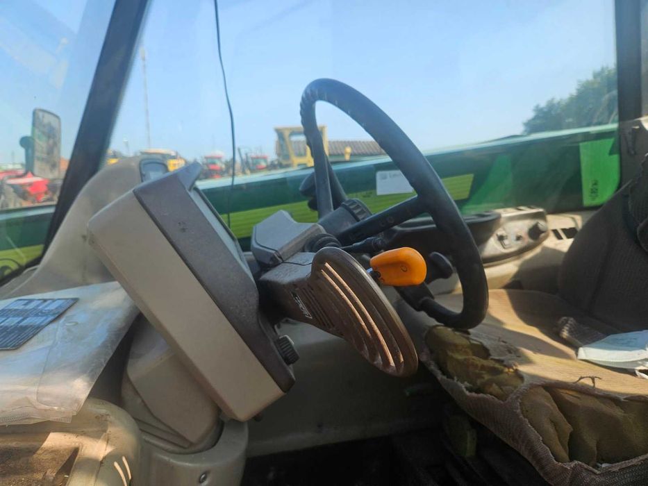Навантажувач телескопічний John Deere-3420 2006 р.