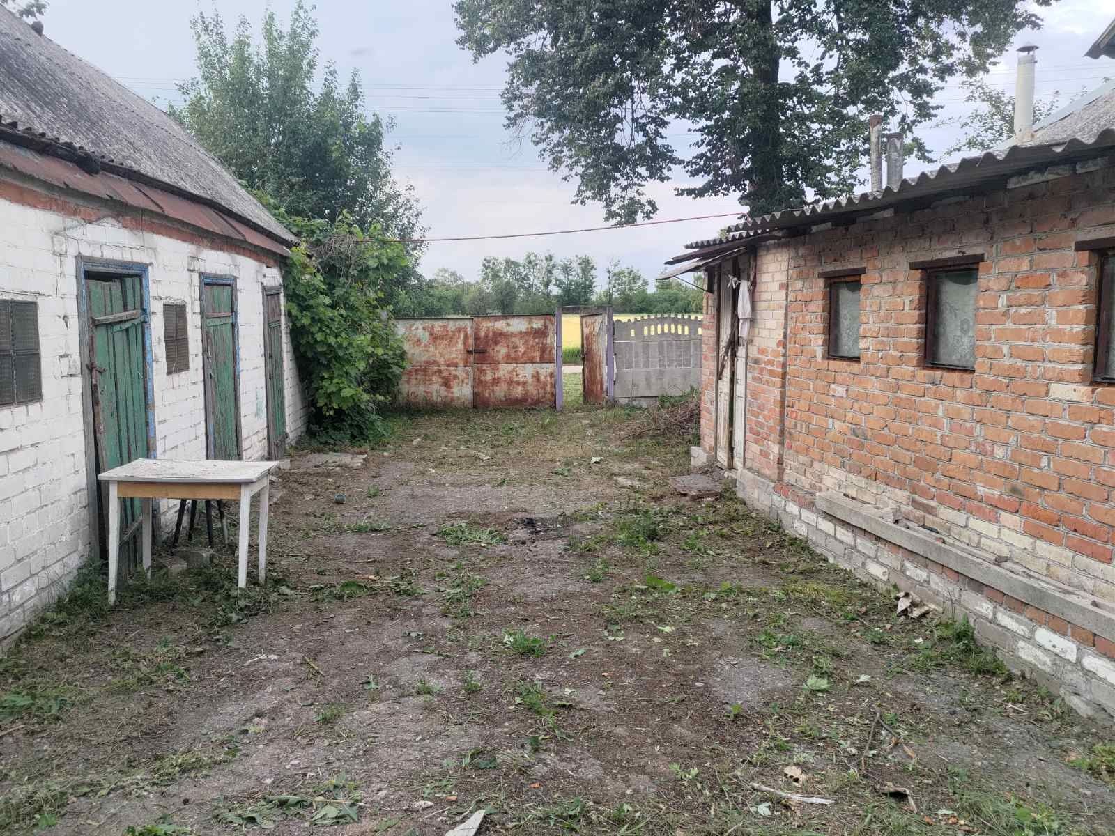 Продам дом с газом Нововодолажский район ул Молодежная