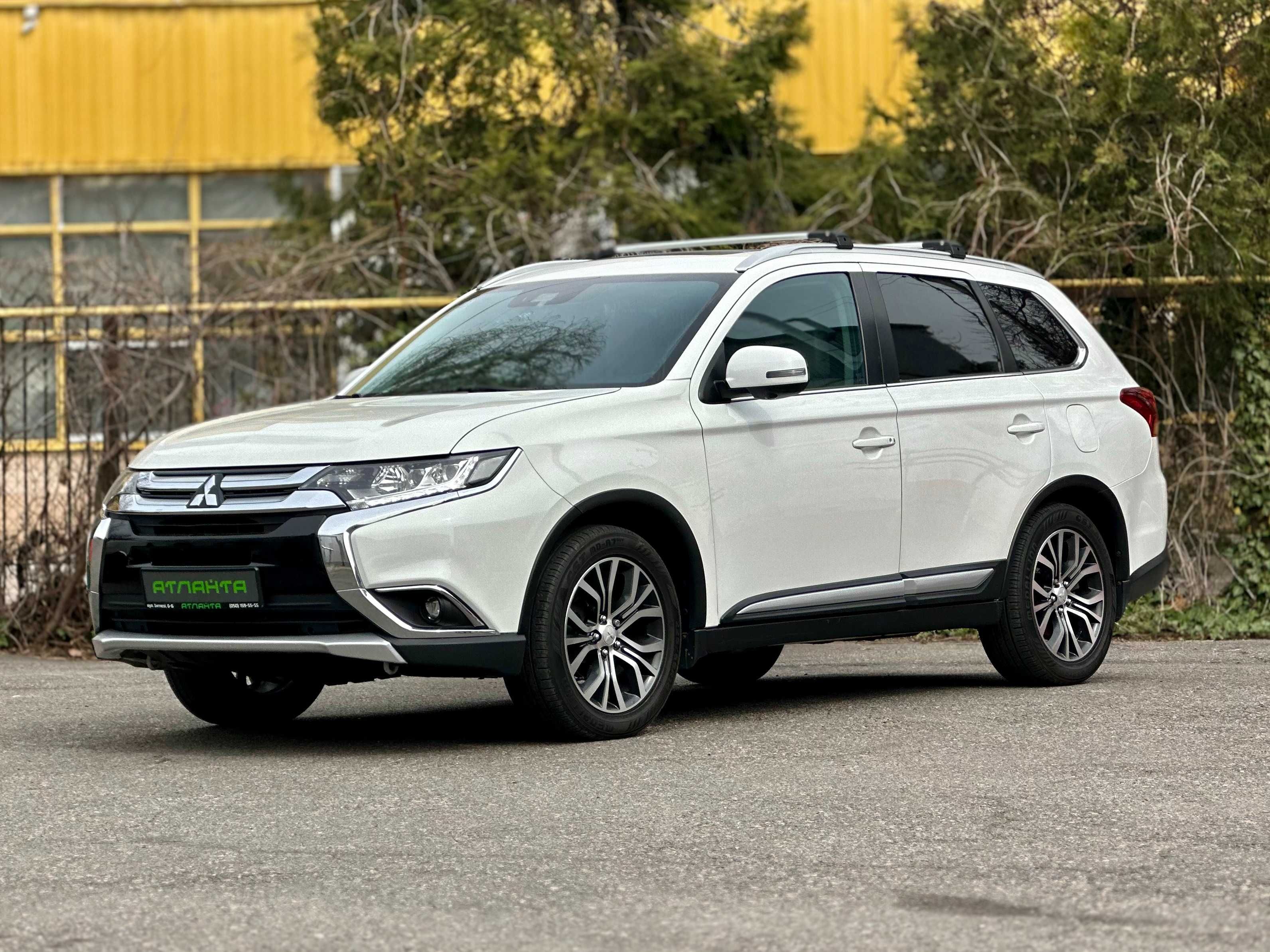 Mitsubishi Outlander GT 2017 газ/бенз