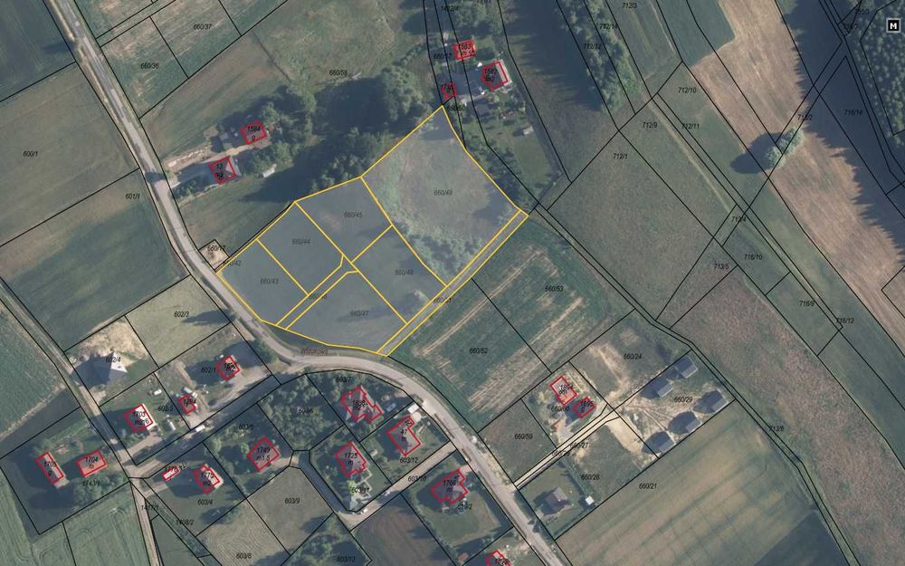 Nieruchomość obejmująca dz. 660/43-49, położona w Radoczy