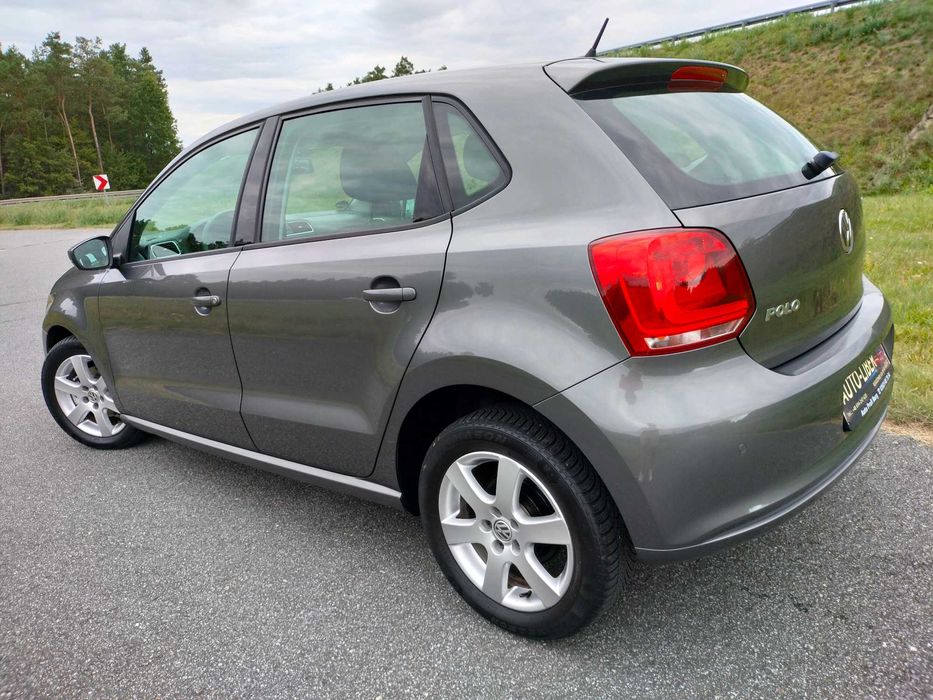 VW Polo 1.2i 12v-Klima-Podgrzewane fotele-Parktronic-Transport pod dom