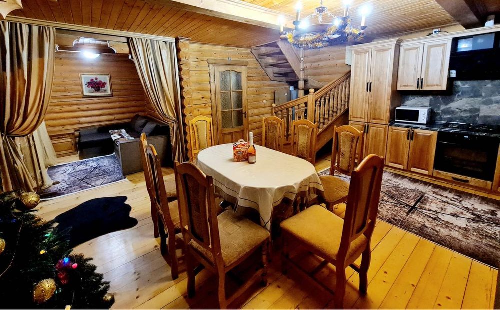 Котедж в Карпатах Мигово з басейном, відпочинок в горах.