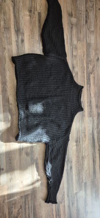 Теплый свитер оверсайз