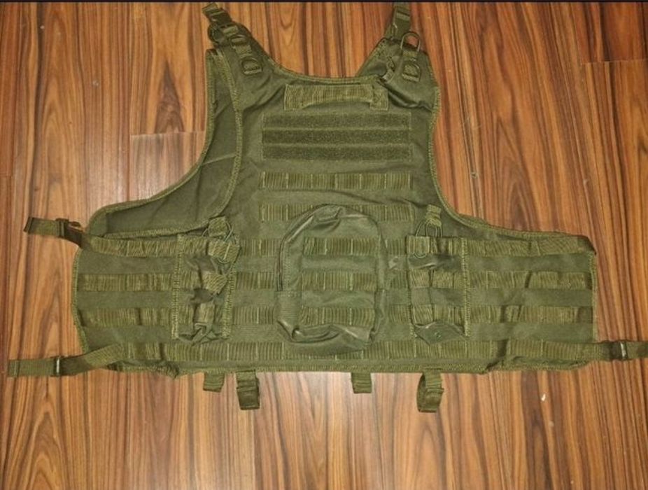 Чохол бронежилета + підсумки