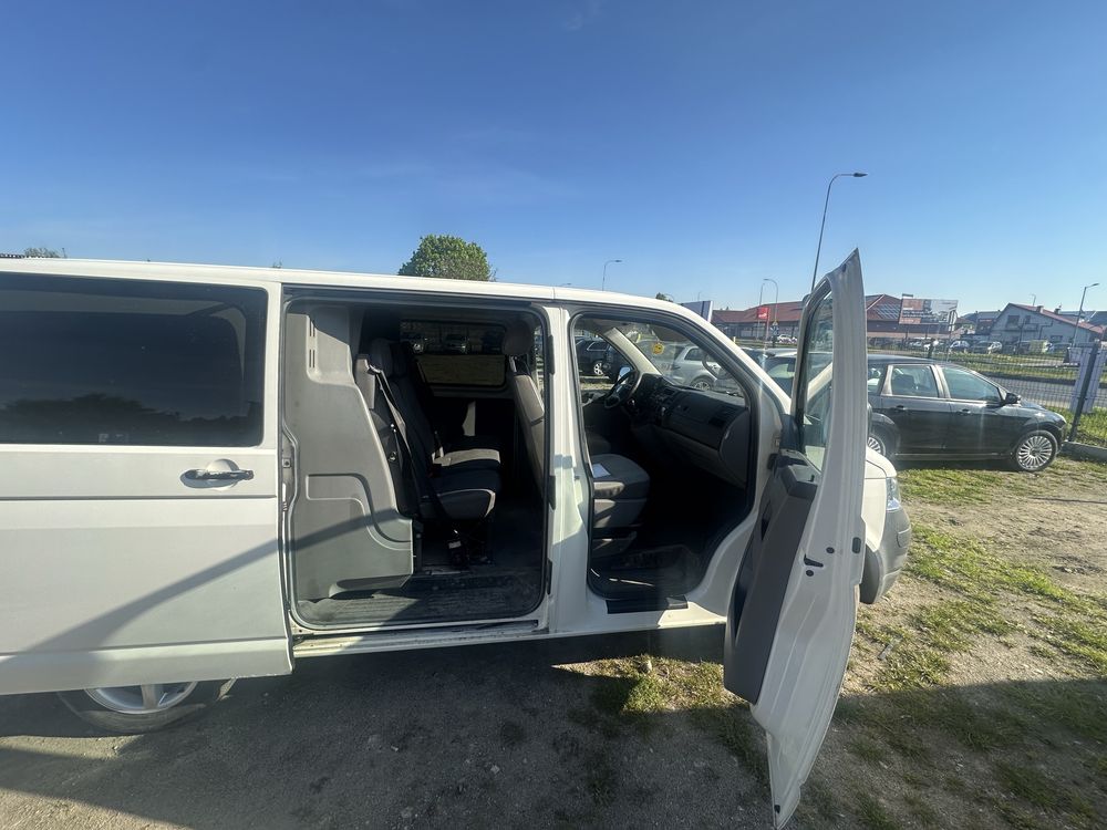 Volkswagen Transporter T5 Zadbany