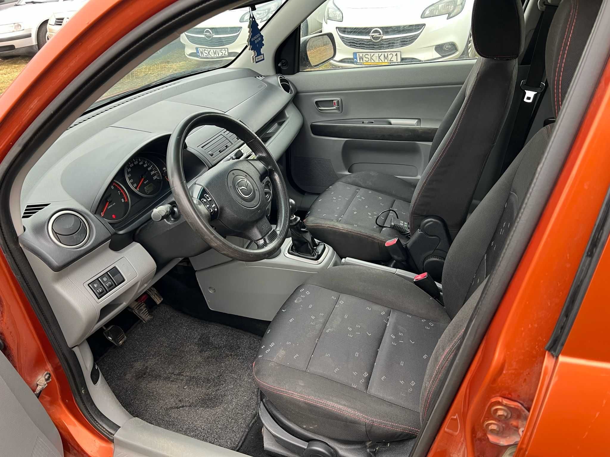Mazda 2 1.4 benzyna 2003r