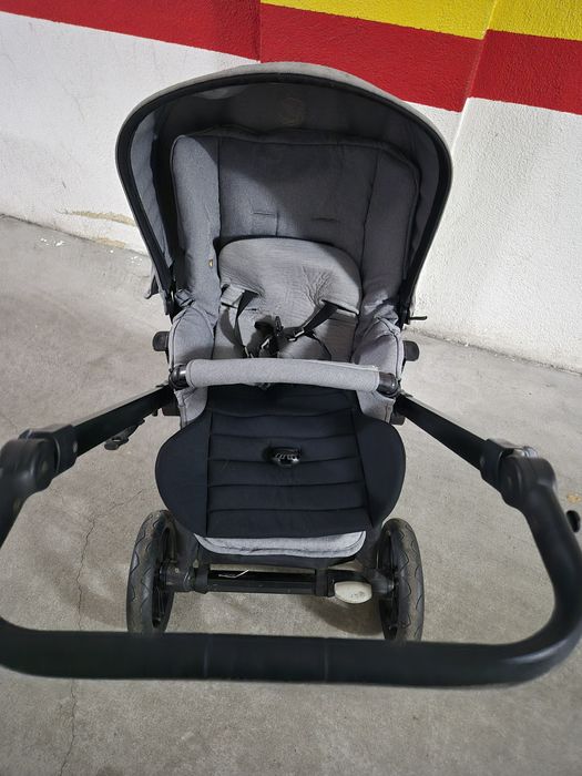 Carrinho muum jané trio mais isofix