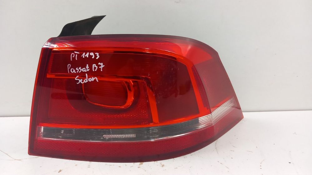 Vw Passat B7 Sedan  Lampa Tył Prawa 3Ae945096F
