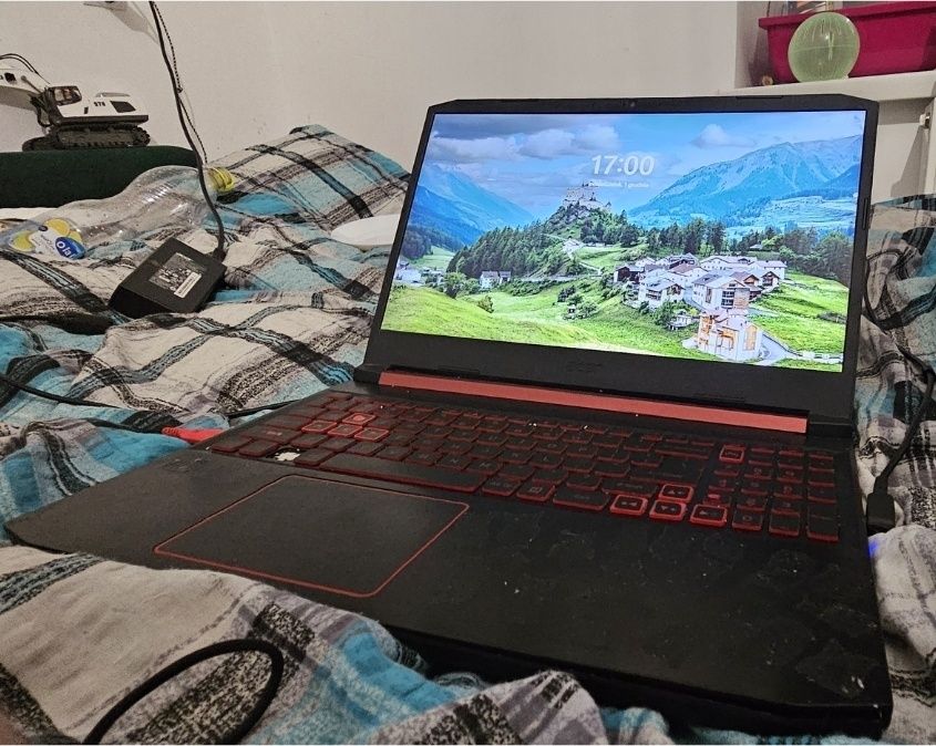 Acer Nitro 5 AN515-54 I7 9750 | GTX 1650 24/512