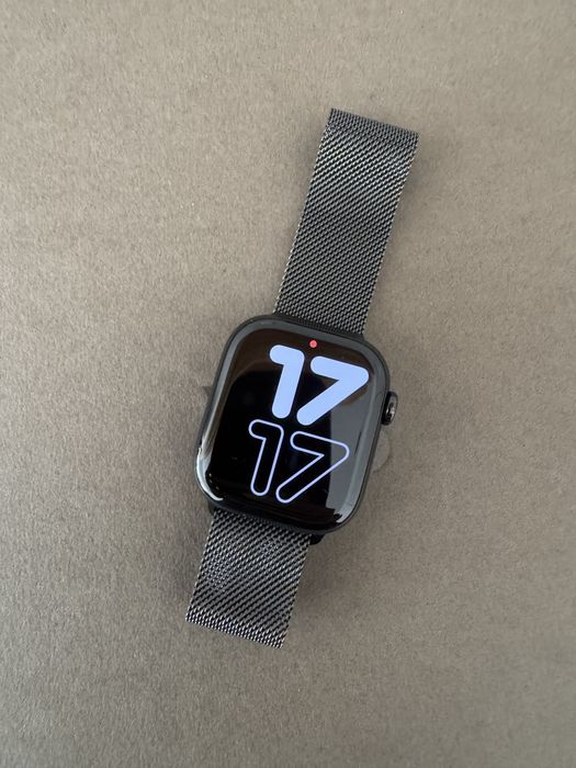 Apple Watch Series 10 42mm Titânio + Bracelete Milanesa - Como Novo