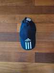 Czapka z daszkiem Adidas czarna, stan nowy